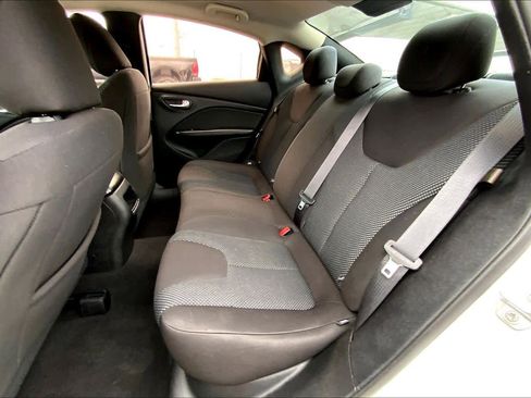 Used 2016 Dodge Dart SE w/ Convenience Group image 18