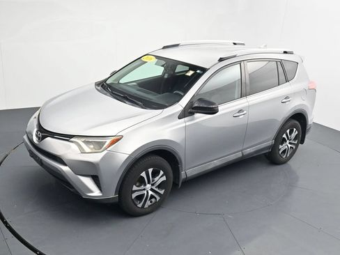 Used 2016 Toyota RAV4 LE AWD/4WD image 27
