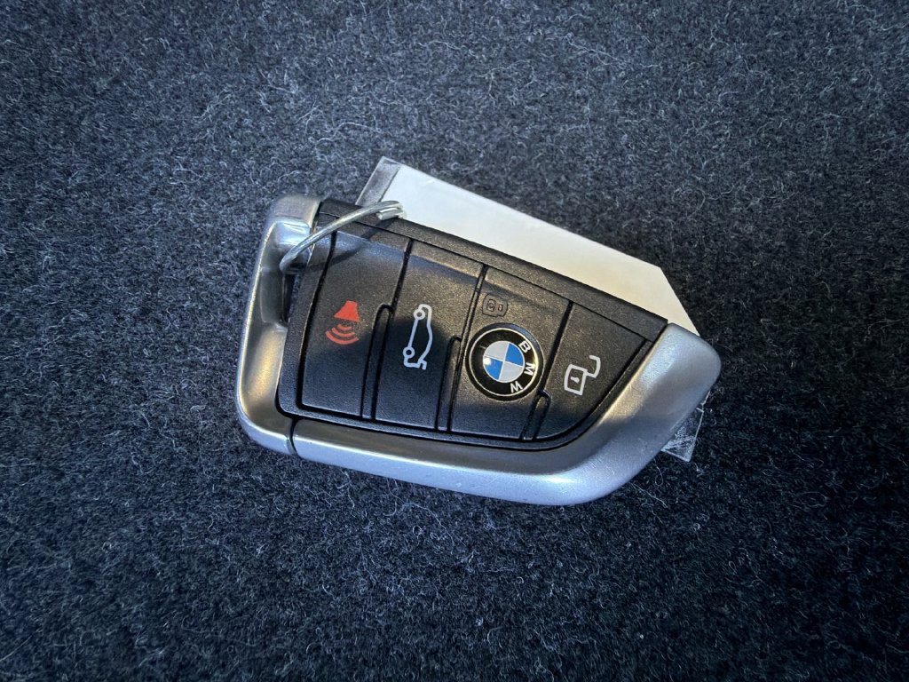 Used 2021 BMW M3 w/ Executive Package RWD image 28