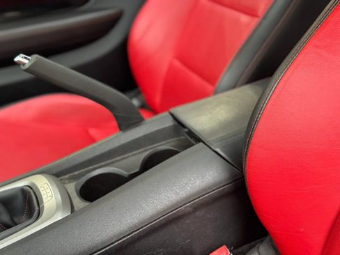 Used 2015 Chevrolet Camaro SS w/ Commemorative Special Edition RWD image 24