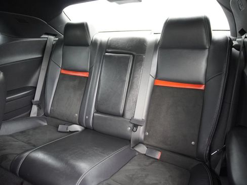 Used 2009 Dodge Challenger SRT8 RWD image 11