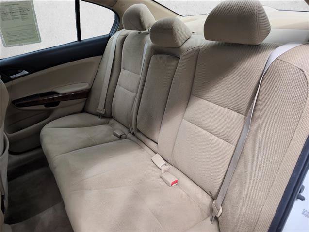 Used 2011 Honda Accord EX image 16