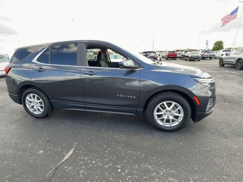Used 2022 Chevrolet Equinox LT FWD image 9