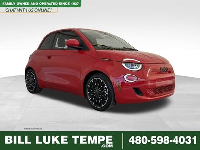 New 2024 FIAT 500 e (RED)