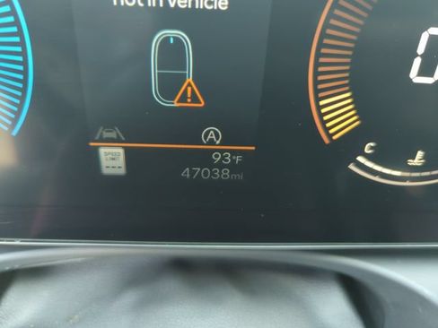Used 2025 Hyundai Tucson SEL FWD image 48