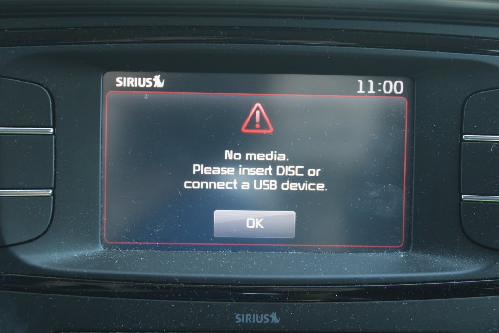 Used 2016 Kia Sorento EX FWD image 42