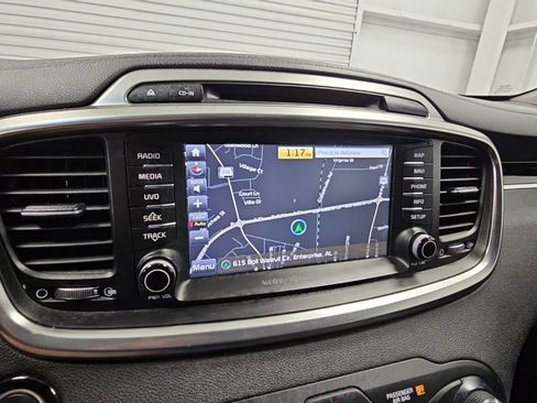 Used 2017 Kia Sorento SX AWD/4WD image 15