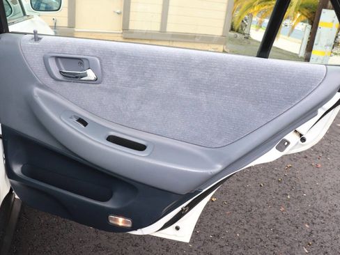 Used 2001 Honda Accord LX image 40