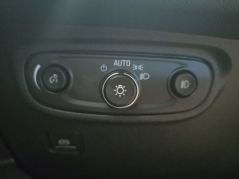 Certified 2024 GMC Terrain AT4 w/ Infotainment Package II AWD/4WD image 26