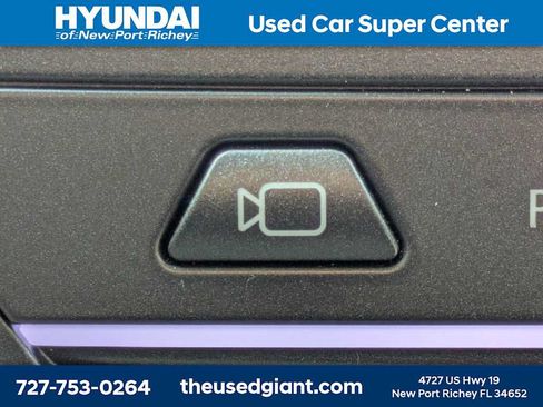Used 2019 Ford Edge Titanium w/ Equipment Group 301A FWD image 28