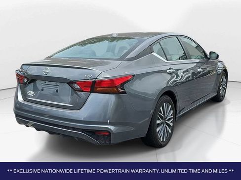 Used 2023 Nissan Altima 2.5 SV FWD image 4