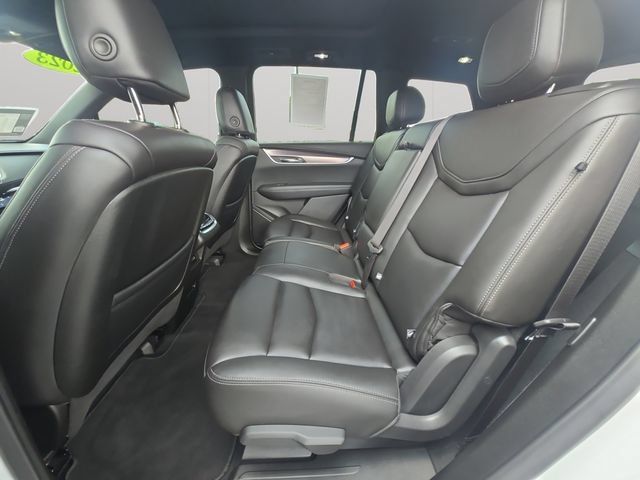 Used 2023 Cadillac XT6 Luxury AWD/4WD image 12