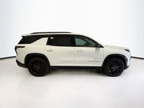 Certified 2024 Chevrolet Traverse RS image 8