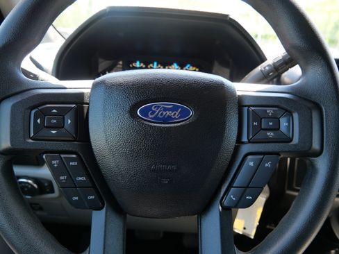 Used 2015 Ford F150 XL w/ Equipment Group 101A Mid AWD/4WD image 25