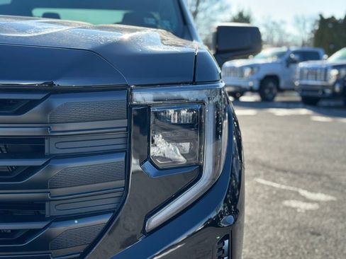 New 2026 GMC Sierra 1500 Pro w/ Graphite Edition image 27