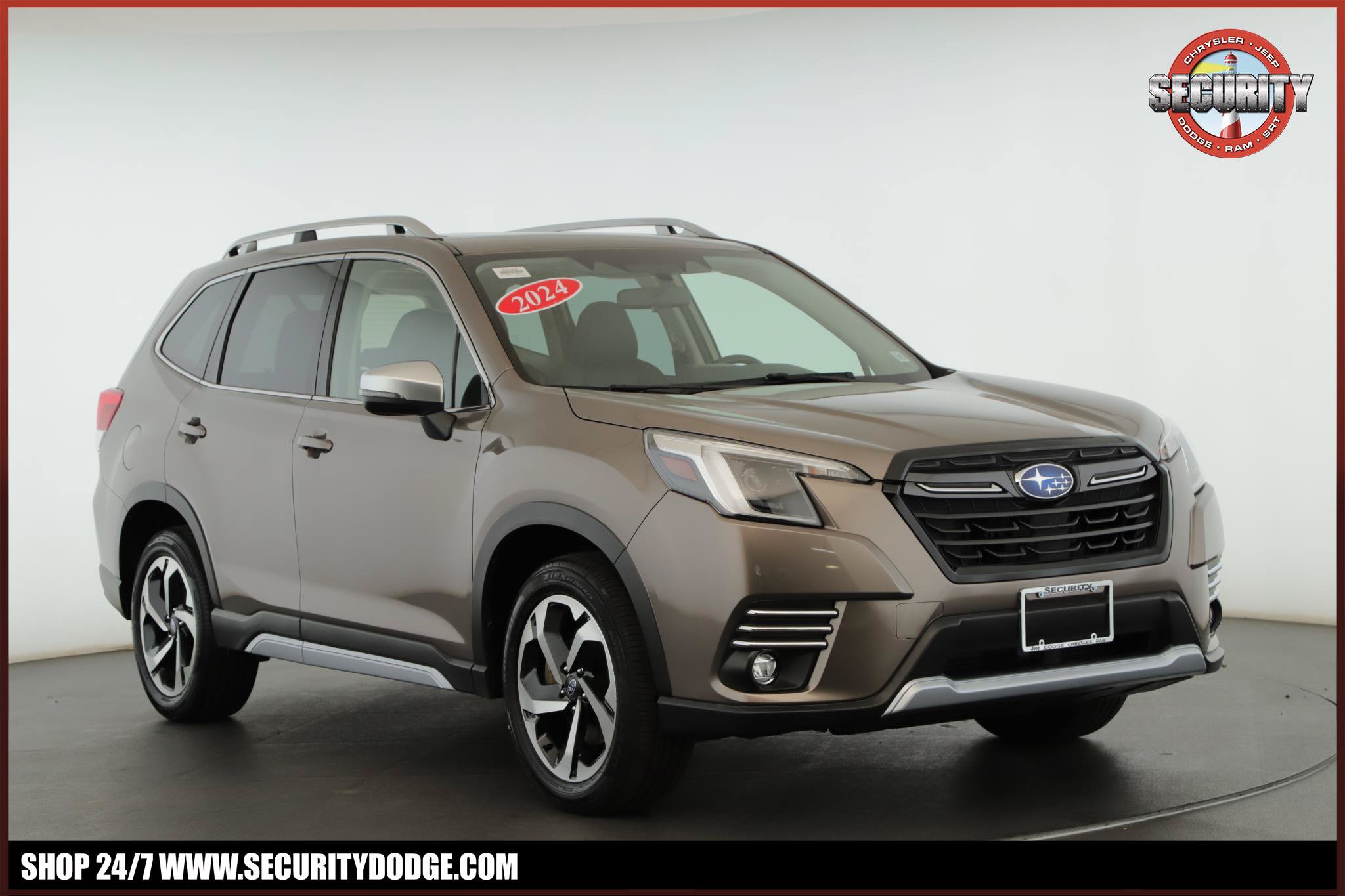 Used 2024 Subaru Forester Touring AWD/4WD image 1