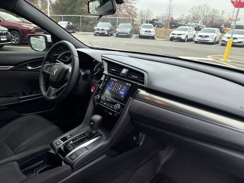 Used 2018 Honda Civic EX image 14