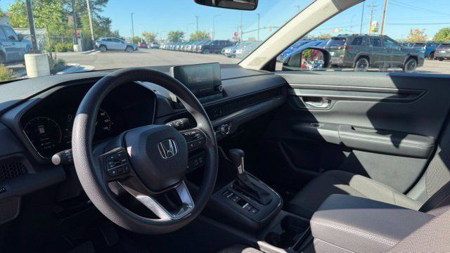 Used 2023 Honda CR-V EX image 12