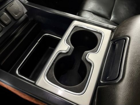 Used 2019 GMC Sierra 2500 SLT w/ Duramax Plus Package image 15