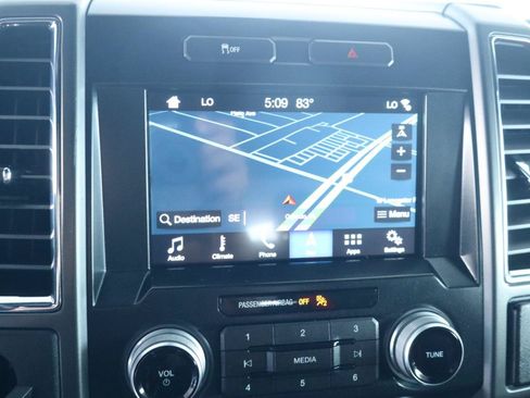 Used 2016 Ford F150 Lariat w/ Equipment Group 502A Luxury RWD image 24
