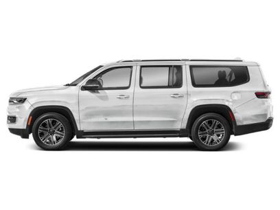 Used 2024 Jeep Wagoneer L Series II w/ Flexible Seating Group