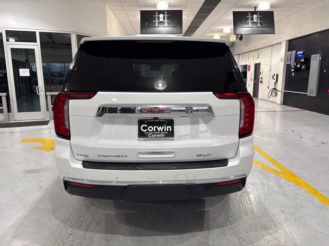 Used 2023 GMC Yukon XL SLT AWD/4WD image 4