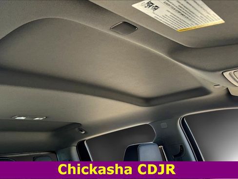 Used 2021 Chevrolet Silverado 1500 LT Trail Boss w/ Convenience Package II image 26