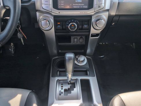Used 2018 Toyota 4Runner SR5 Premium AWD/4WD image 15