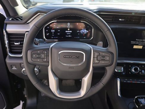 New 2026 GMC Sierra 1500 Denali w/ Technology Package AWD/4WD image 13