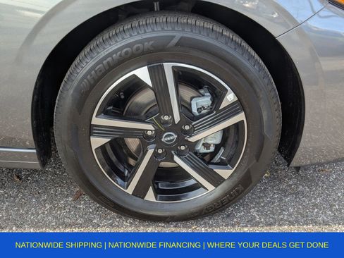 Used 2025 Nissan Sentra SV image 15