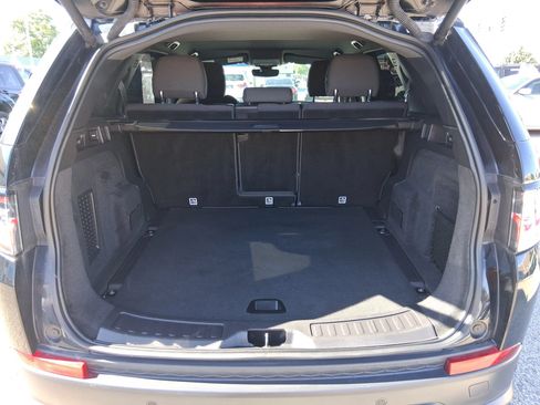 Used 2020 Land Rover Discovery Sport AWD/4WD image 9