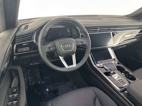 Certified 2025 Audi Q7 2.0T Premium Plus w/ Premium Plus Package image 14