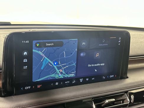 Used 2025 Lincoln Aviator Reserve w/ Equipment Group 201A image 7