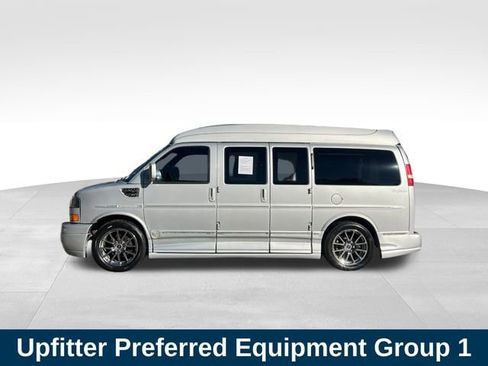Used 2014 GMC Savana 1500 RWD image 2