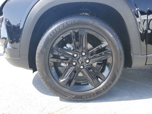 New 2026 Chevrolet Trax ACTIV FWD image 7