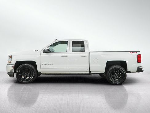 Used 2019 Chevrolet Silverado 1500 LT AWD/4WD image 2