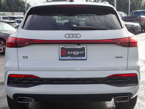 New 2025 Audi Q5 2.0T Premium image 8