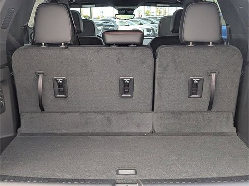 New 2026 Chevrolet Traverse Z71 w/ Enhanced Driving Package image 8