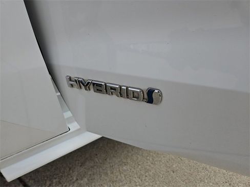 Used 2021 Toyota Sienna LE image 28