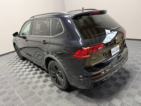 Used 2022 Volkswagen Tiguan SE R-Line AWD/4WD image 9