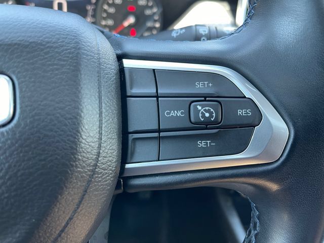 Used 2022 Jeep Compass Latitude w/ Sun and Sound Group AWD/4WD image 18