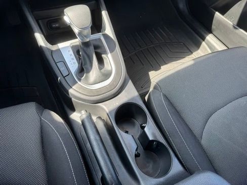 Used 2024 Kia Forte LXS w/ LXS Technology Package FWD image 20