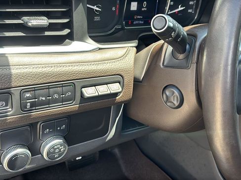 Certified 2021 GMC Yukon XL Denali w/ Denali Premium Package RWD image 31