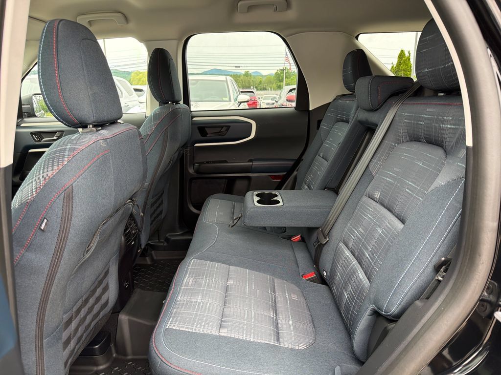 Used 2023 Ford Bronco Sport Heritage w/ Heritage Convenience Package AWD/4WD image 44