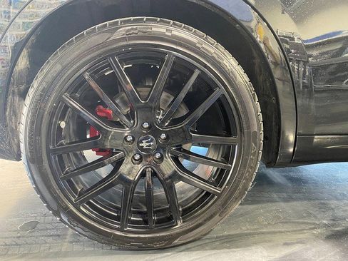 Used 2018 Maserati Levante GranSport image 8