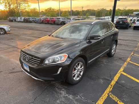 Used 2016 Volvo XC60 T5 Premier w/ Proximity Package AWD/4WD image 2