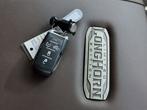 New 2026 RAM 2500 Limited AWD/4WD image 20