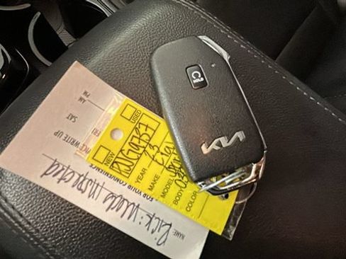 Used 2023 Kia Sportage EX FWD image 20