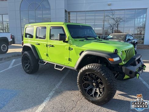 Used 2024 Jeep Wrangler Unlimited Sport AWD/4WD image 34
