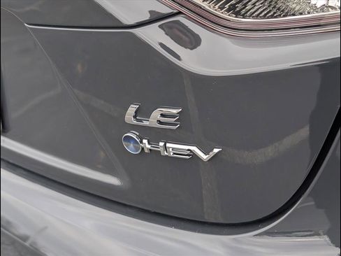 Used 2026 Toyota Corolla LE image 25